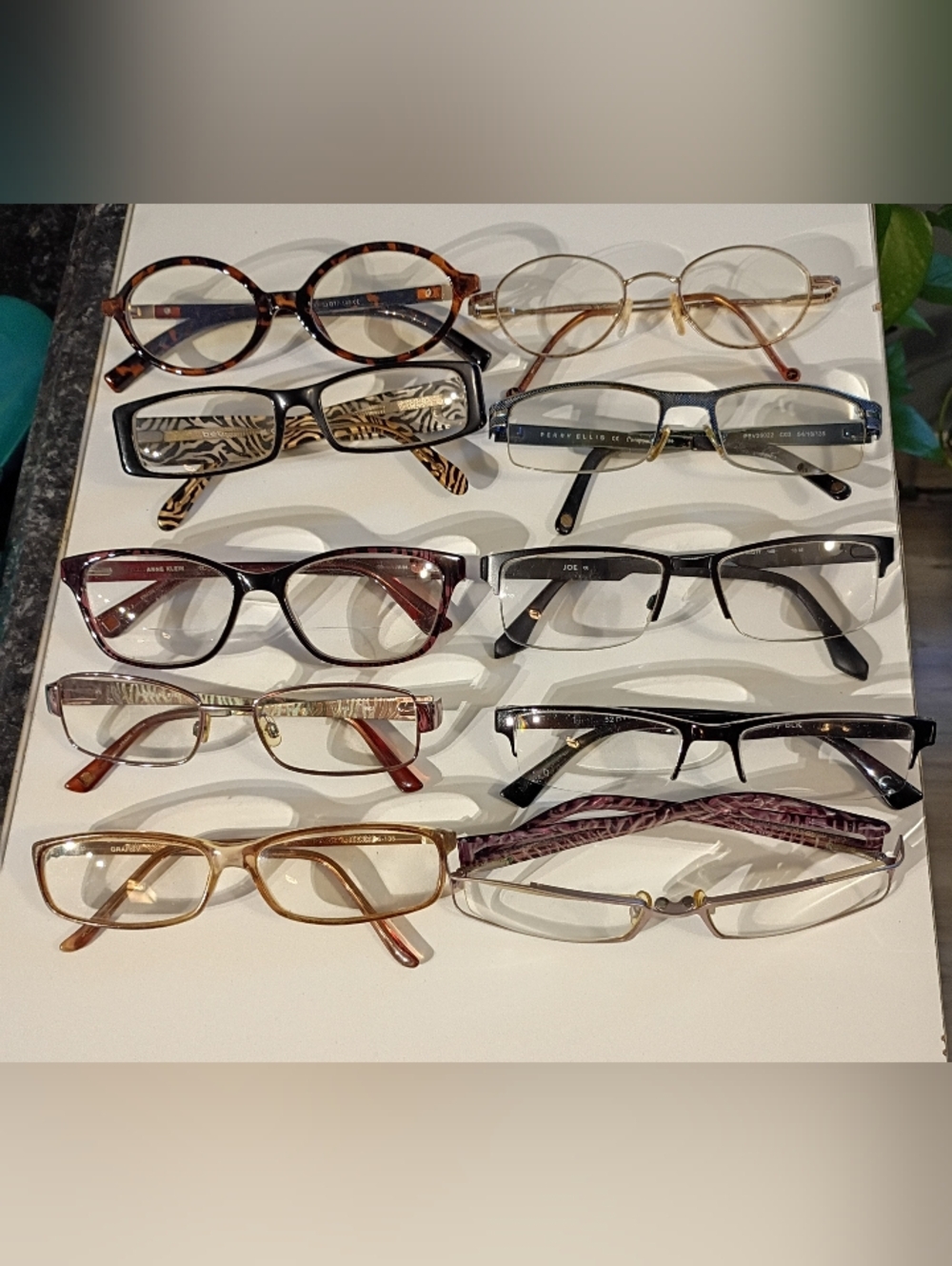 Assorted Women's Eyeglass Frames in Tortoiseshell, Black, Gold, Brown, Clear